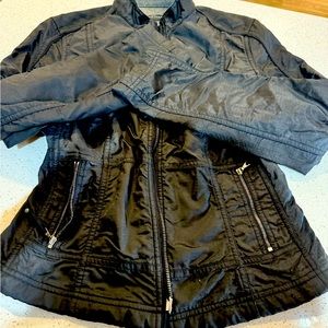 Elie Tahari waterproof lined fitted jacket.